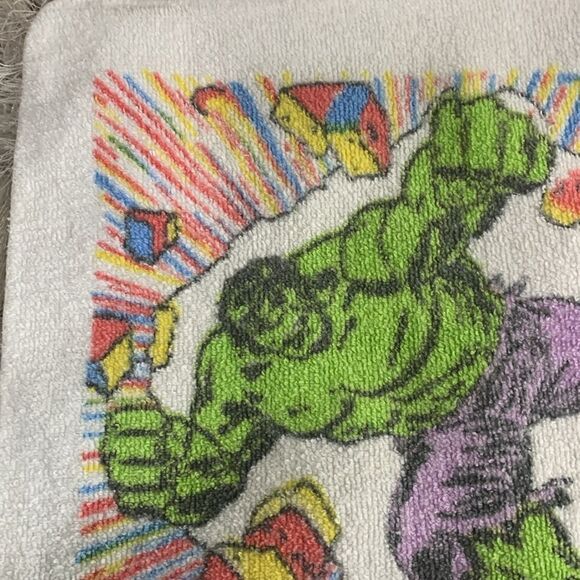 Vintage Cannon Incredible Hulk Smash Marvel Comics Washcloth - Picture 6 of 15